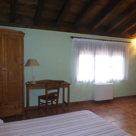 Las Ollerias Deza Room photo